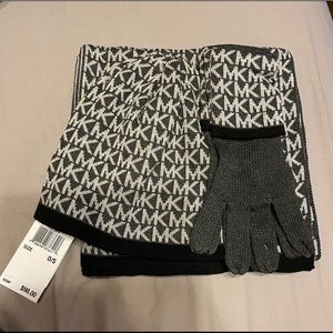 Logo Jacquard Cold Weather Accessory Set